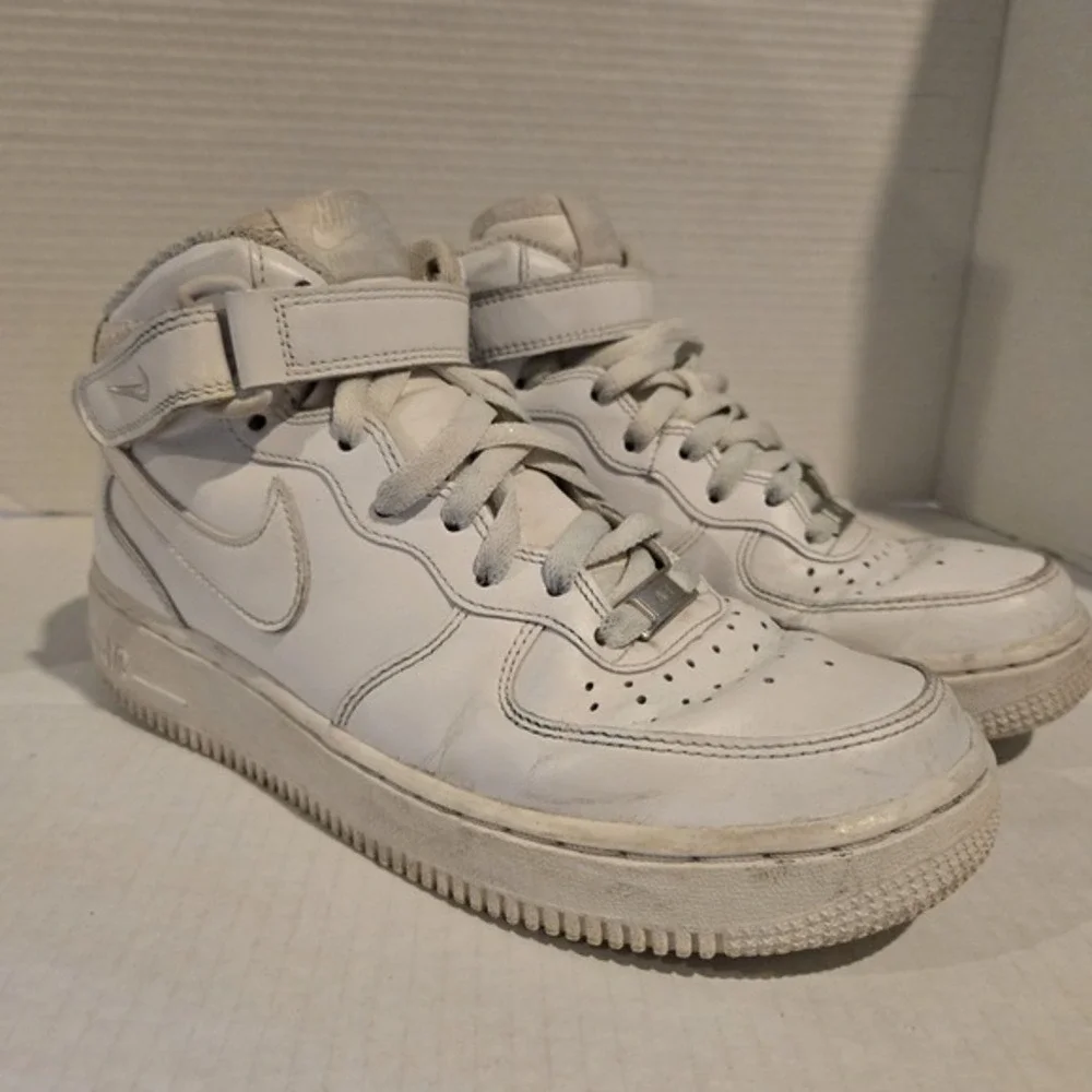 Nike‎ Air Force 1 2018 Shoes  White 366731-100 Women's Size 8 AF1